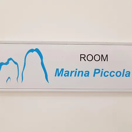 Antica Capri 4*
