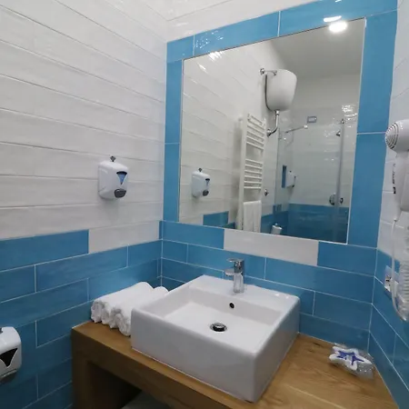 Nocleg ze śniadaniem Antica Capri 4*