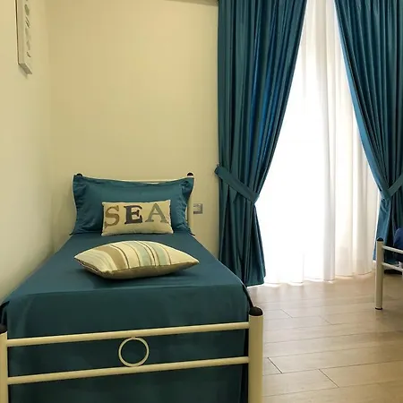 Antica Capri 4* Naples