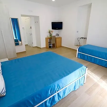 Antica Capri 4*