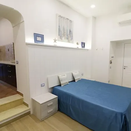 Antica Capri 4*